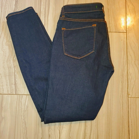 JBrand Curvy Fit Skinny - Picture 1 of 4